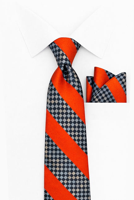 RED STRIPE  2 PC TIE & HANKIE SET