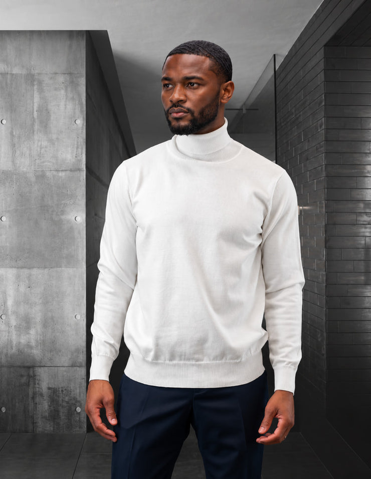 WHITE TURTLE NECK